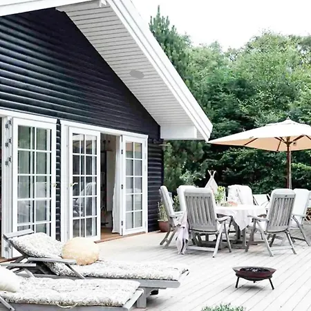 I Fred Med Naturen I Estetiske 